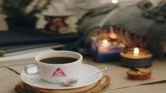 La FNC invita a todos los colombianos a unirse con una taza de café y reflexionar por este año que cambió al mundo